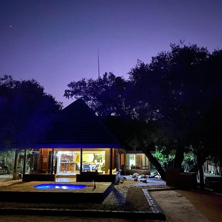 Twiga Lodge Mabalingwe Bela-Bela Ngoại thất bức ảnh