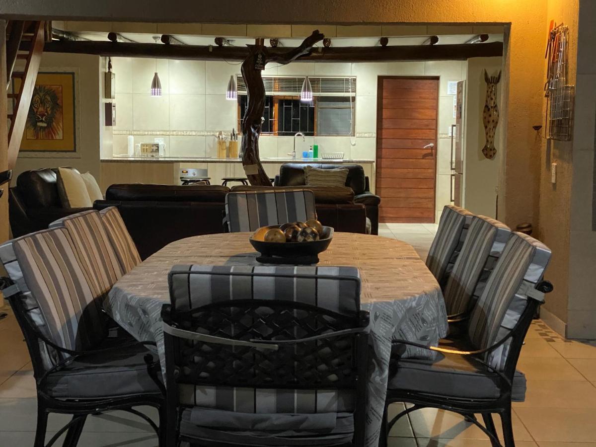 Twiga Lodge Mabalingwe Bela-Bela Ngoại thất bức ảnh