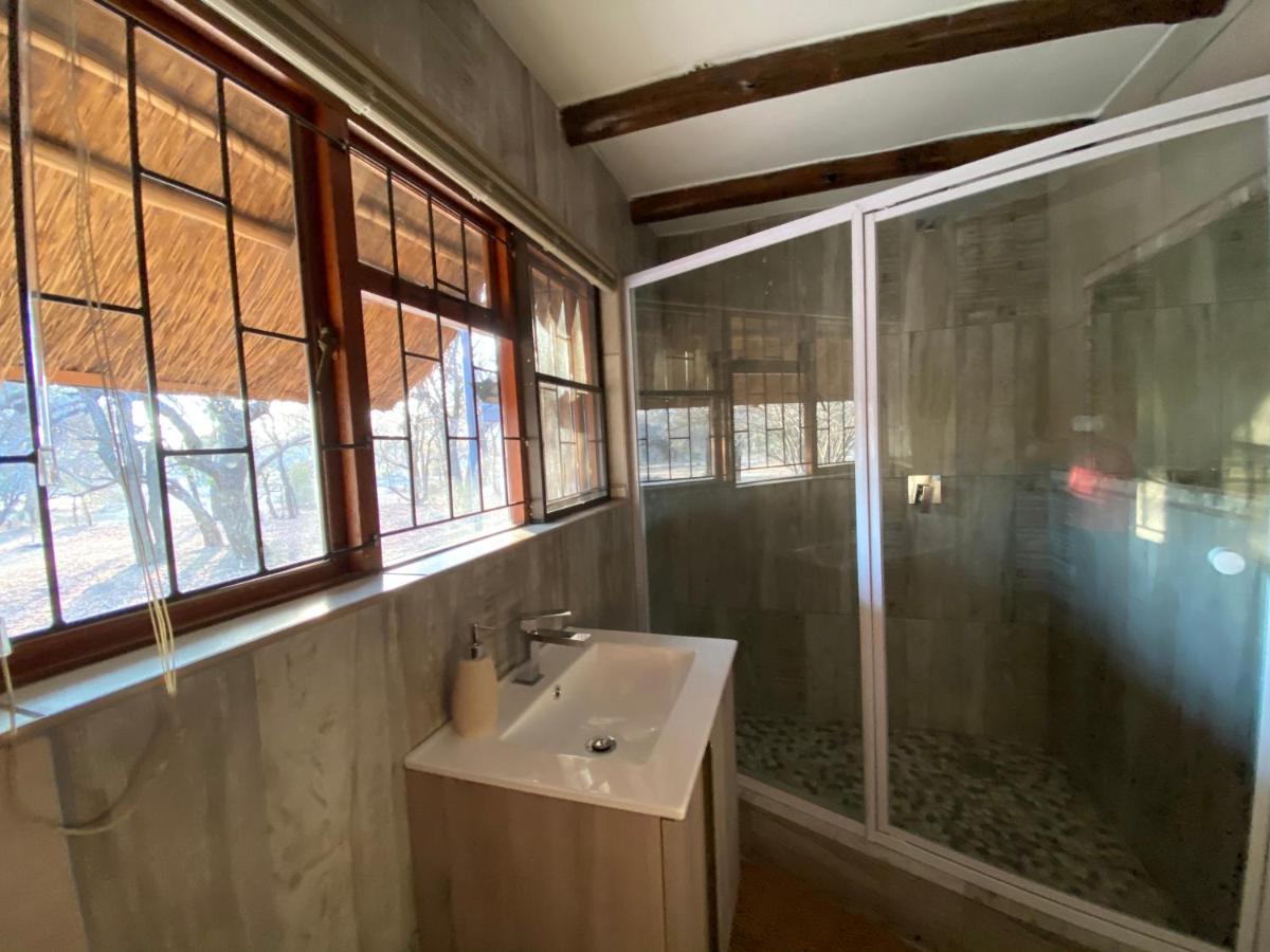 Twiga Lodge Mabalingwe Bela-Bela Ngoại thất bức ảnh